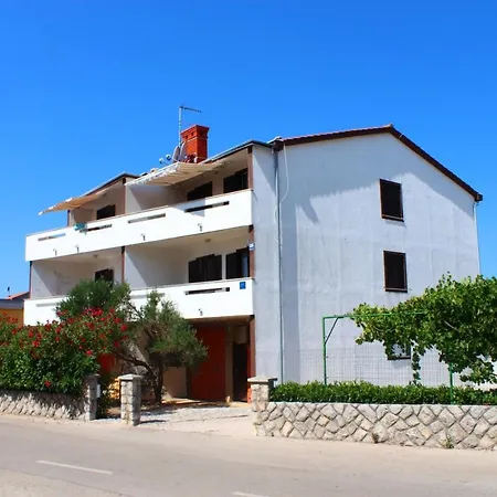 Arna * Krk Town