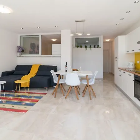 Arna Apartman *